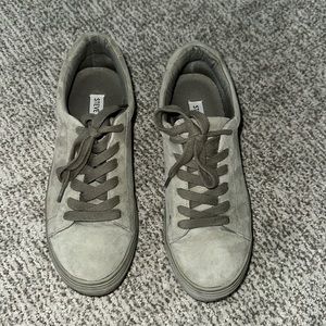 Steve Madden Sneakers